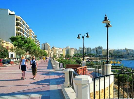 Spacious, Top Location Sliema Apartment Exterior foto